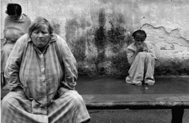 Berengo Gardin_Morire di classe_1969_©Copyright Gianni Berengo Gardin